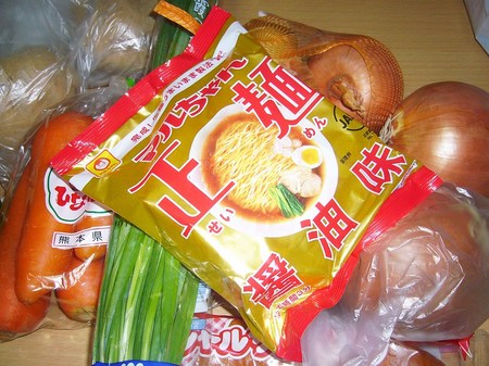 マルちゃん・正麺（せいめん）醤油味