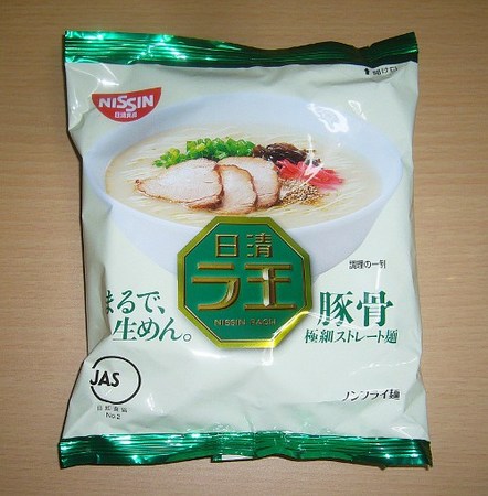 NISSIN（日清食品）・日清ラ王 豚骨 極細ストレート麺